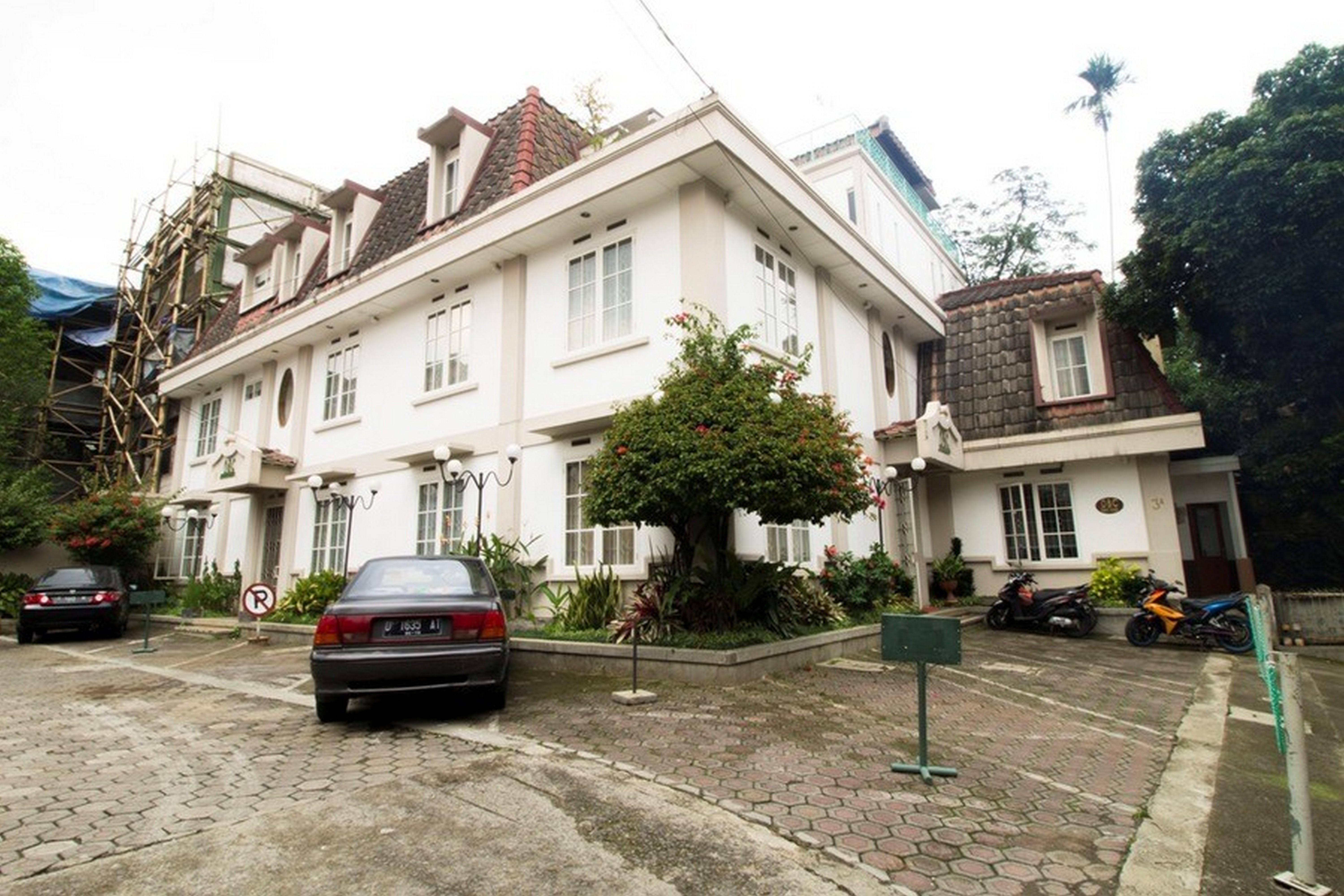 Reddoorz Plus Near Parahyangan University Bandung Luaran gambar