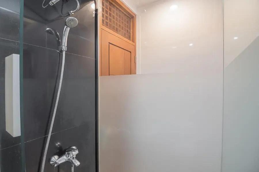 Reddoorz Plus Near Parahyangan University Bandung Luaran gambar