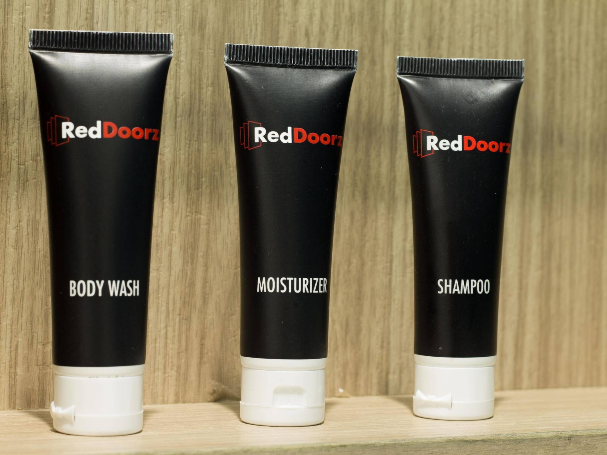 Reddoorz Plus Near Parahyangan University Bandung Luaran gambar